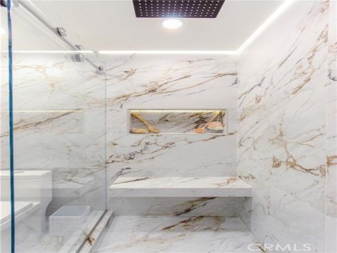 2253  Martin  302 , Irvine, CA