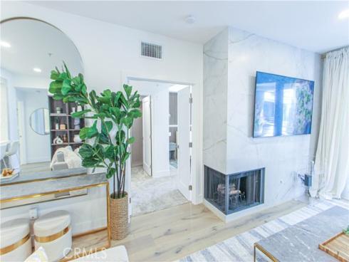 2253  Martin  302 , Irvine, CA