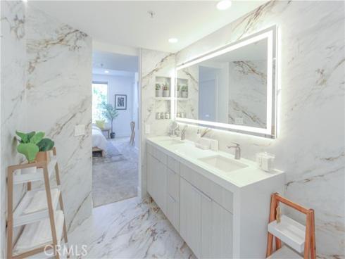 2253  Martin  302 , Irvine, CA