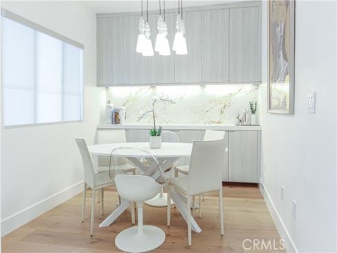 2253  Martin  302 , Irvine, CA