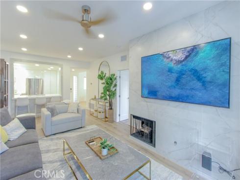 2253  Martin  302 , Irvine, CA