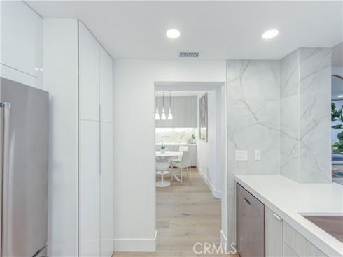 2253  Martin  302 , Irvine, CA