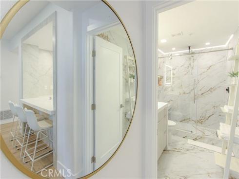 2253  Martin  302 , Irvine, CA