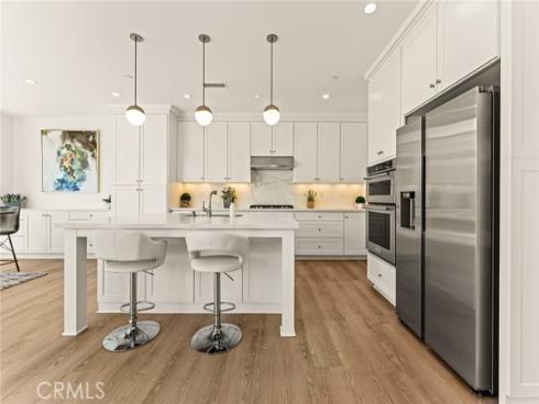 115 Della , Irvine, CA