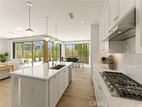 115 Della , Irvine, CA