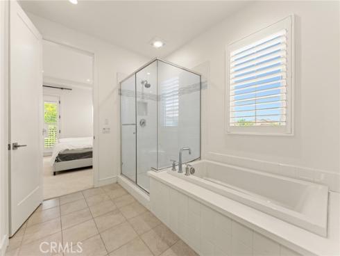 115 Della , Irvine, CA