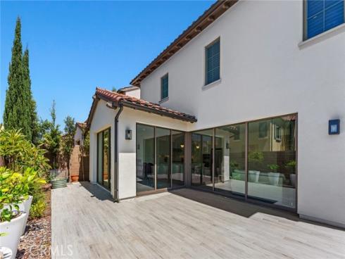 115 Della , Irvine, CA