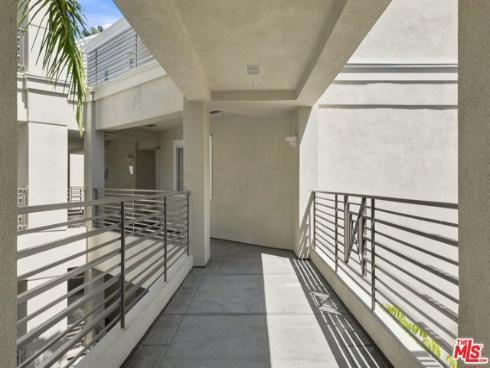 2233  Martin  309 , Irvine, CA
