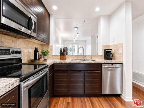 2233  Martin  309 , Irvine, CA