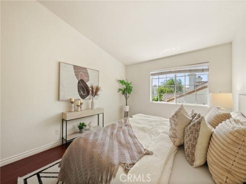 130 Almador , Irvine, CA