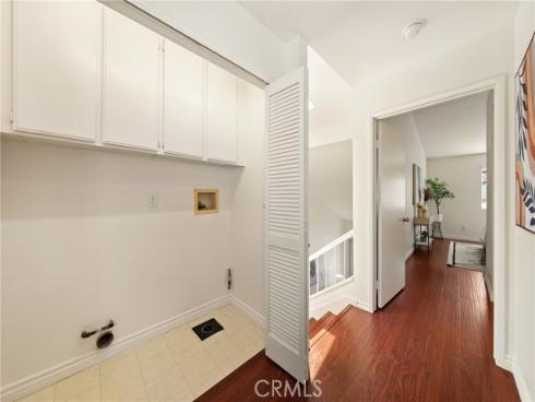 130 Almador , Irvine, CA
