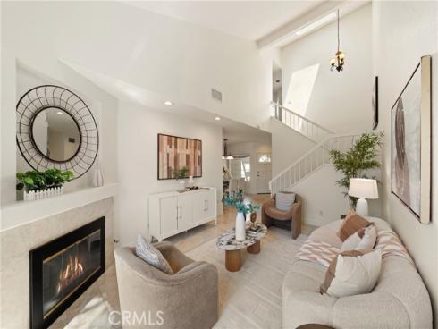 130 Almador , Irvine, CA
