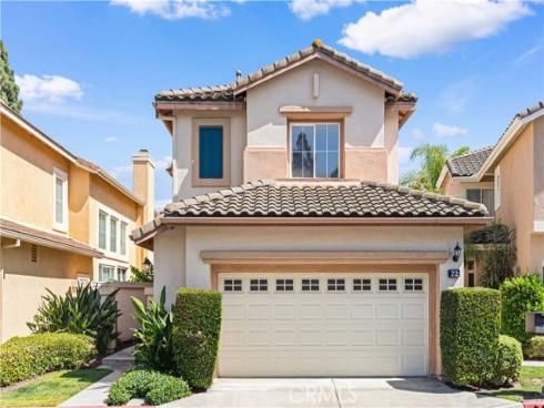 22 Santa Cruz Aisle , Irvine, CA