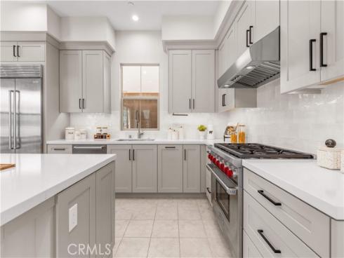 147 Fairgreen , Irvine, CA