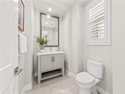 147 Fairgreen , Irvine, CA