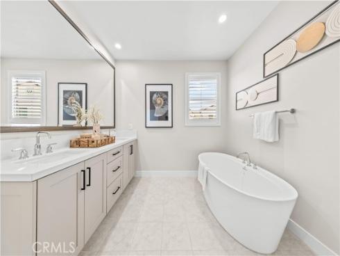 147 Fairgreen , Irvine, CA