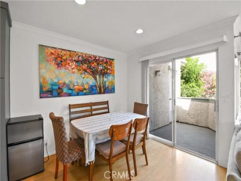 141 Oxford , Irvine, CA
