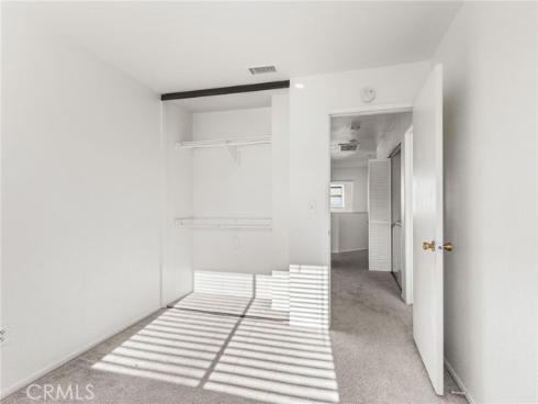 194 Greenmoor , Irvine, CA