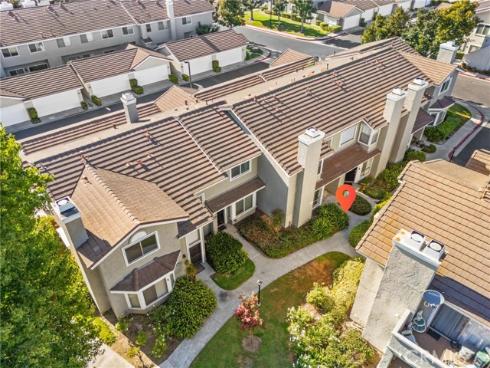 194 Greenmoor , Irvine, CA