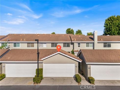 194 Greenmoor , Irvine, CA