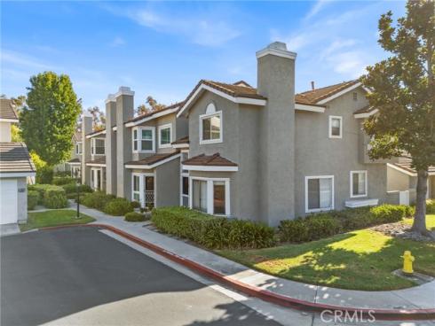 194 Greenmoor , Irvine, CA