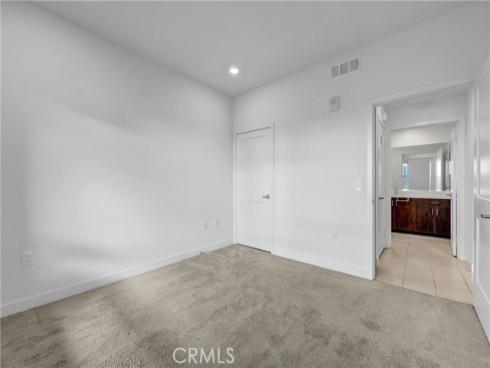 1502 Nolita , Irvine, CA
