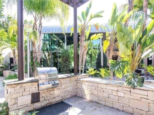 1502  Nolita  , Irvine, CA