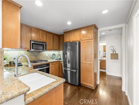 177 Lockford , Irvine, CA