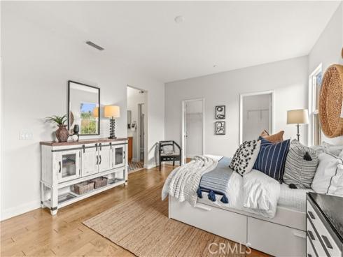177 Lockford , Irvine, CA