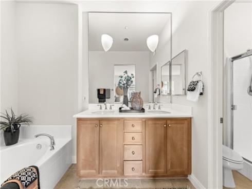 177 Lockford , Irvine, CA
