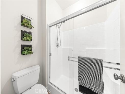 177 Lockford , Irvine, CA