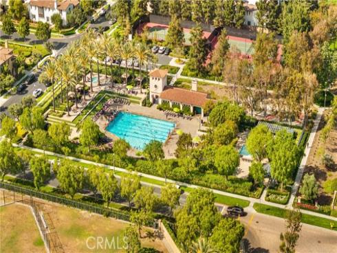 177 Lockford , Irvine, CA