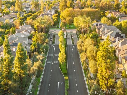 177 Lockford , Irvine, CA