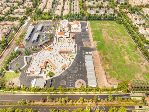 177 Lockford , Irvine, CA