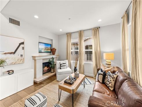 177 Lockford , Irvine, CA