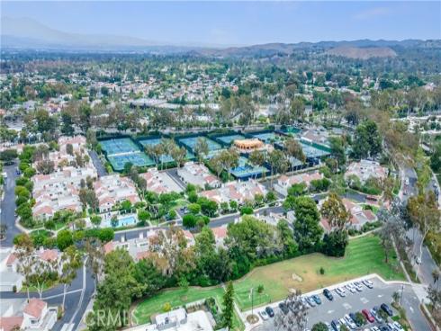2 Morena 4 , Irvine, CA