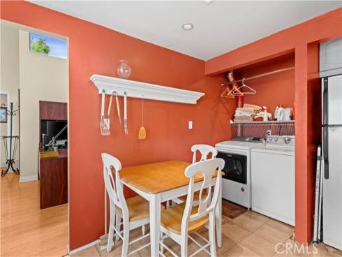 2 Morena 4 , Irvine, CA