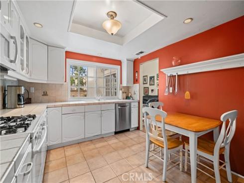 2 Morena 4 , Irvine, CA