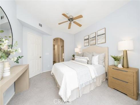 1804  Crescent Oak  , Irvine, CA