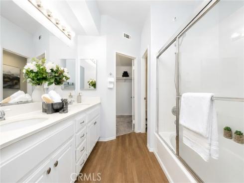 1804  Crescent Oak  , Irvine, CA