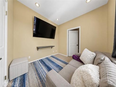167 Great Lawn , Irvine, CA