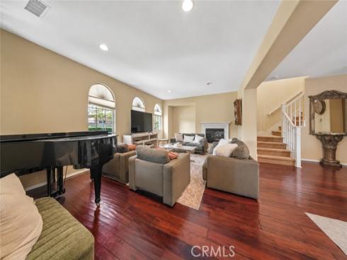 167 Great Lawn , Irvine, CA