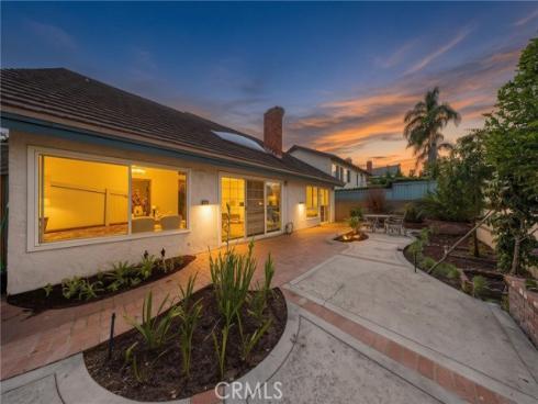5 Taylor , Irvine, CA