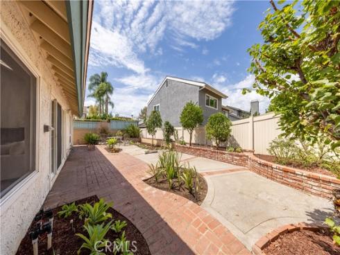 5 Taylor , Irvine, CA