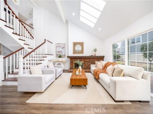 5 Taylor , Irvine, CA