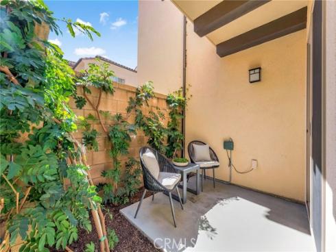 105 Elkhorn , Irvine, CA