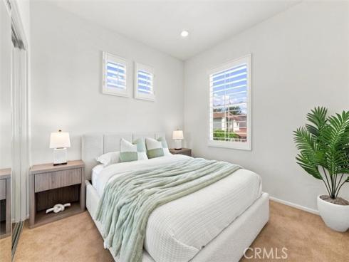8 Dahlia , Irvine, CA