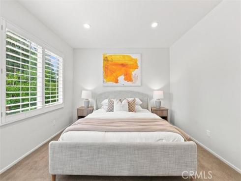 8 Dahlia , Irvine, CA