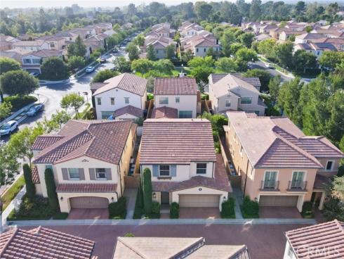 143  Hargrove  , Irvine, CA