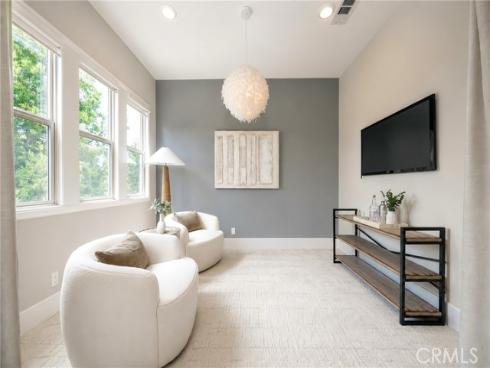 110 Perspective , Irvine, CA